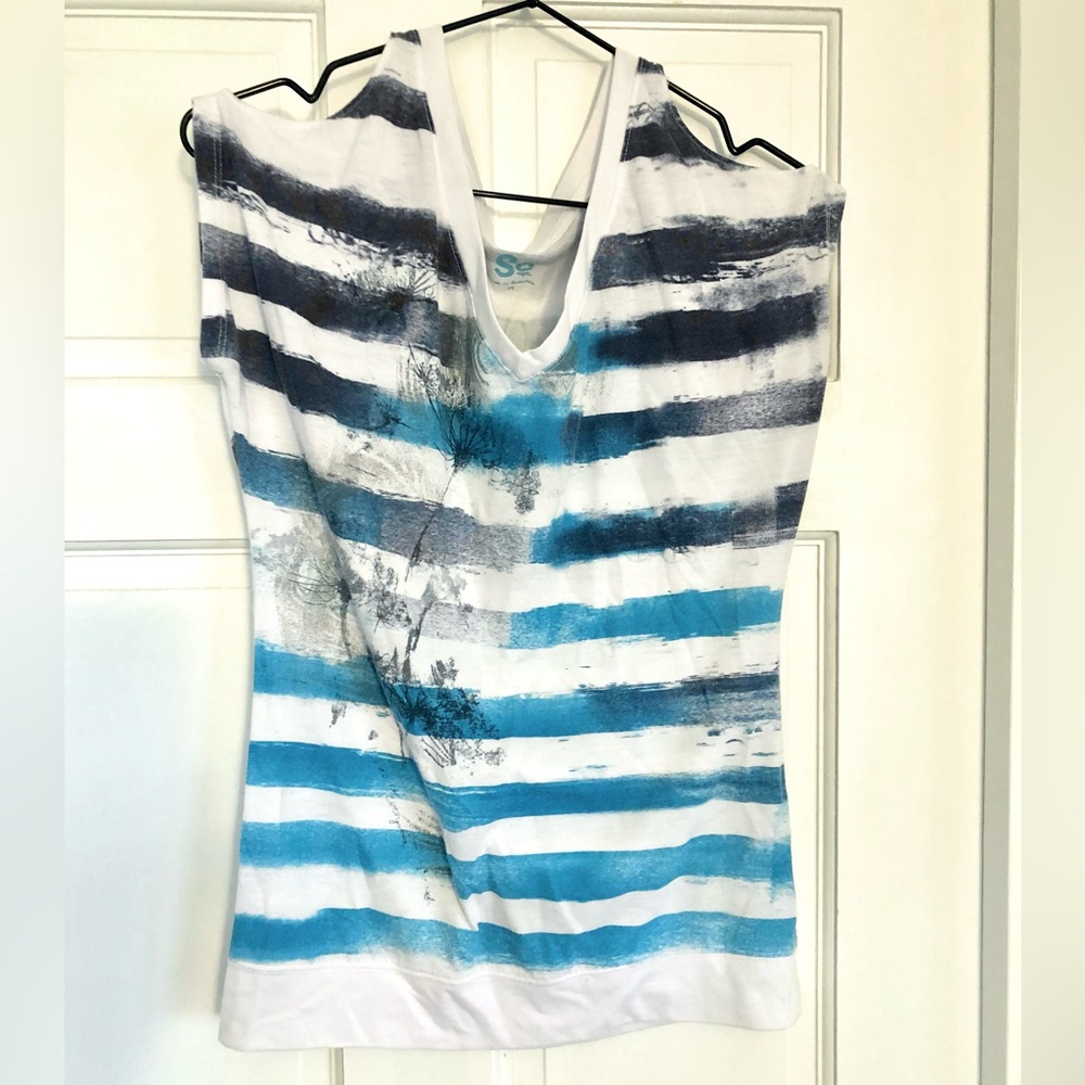 SO t Shirt with cut out sleeves